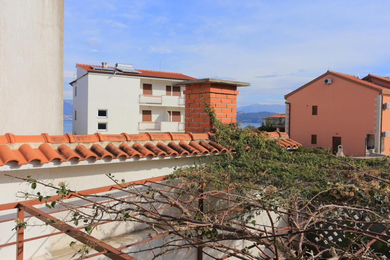 Apartments By The Sea Slatine, Ciovo - 16345 Exteriér fotografie